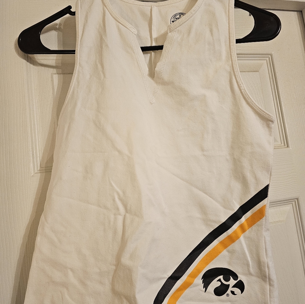 NWOT Iowa Hawkeyes Tank Top.  Size:M(8/10)